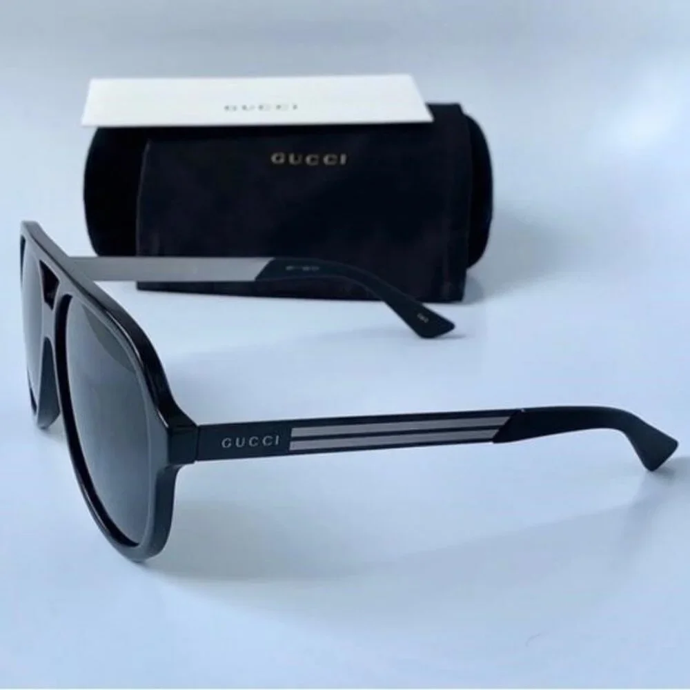 Authentic- New - Gucci Men’s Sunglasses GG0688S 001 Black/ Gray
